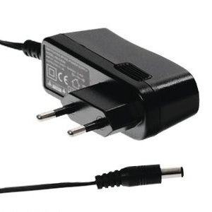 adaptateur secteur p. SNOM D710